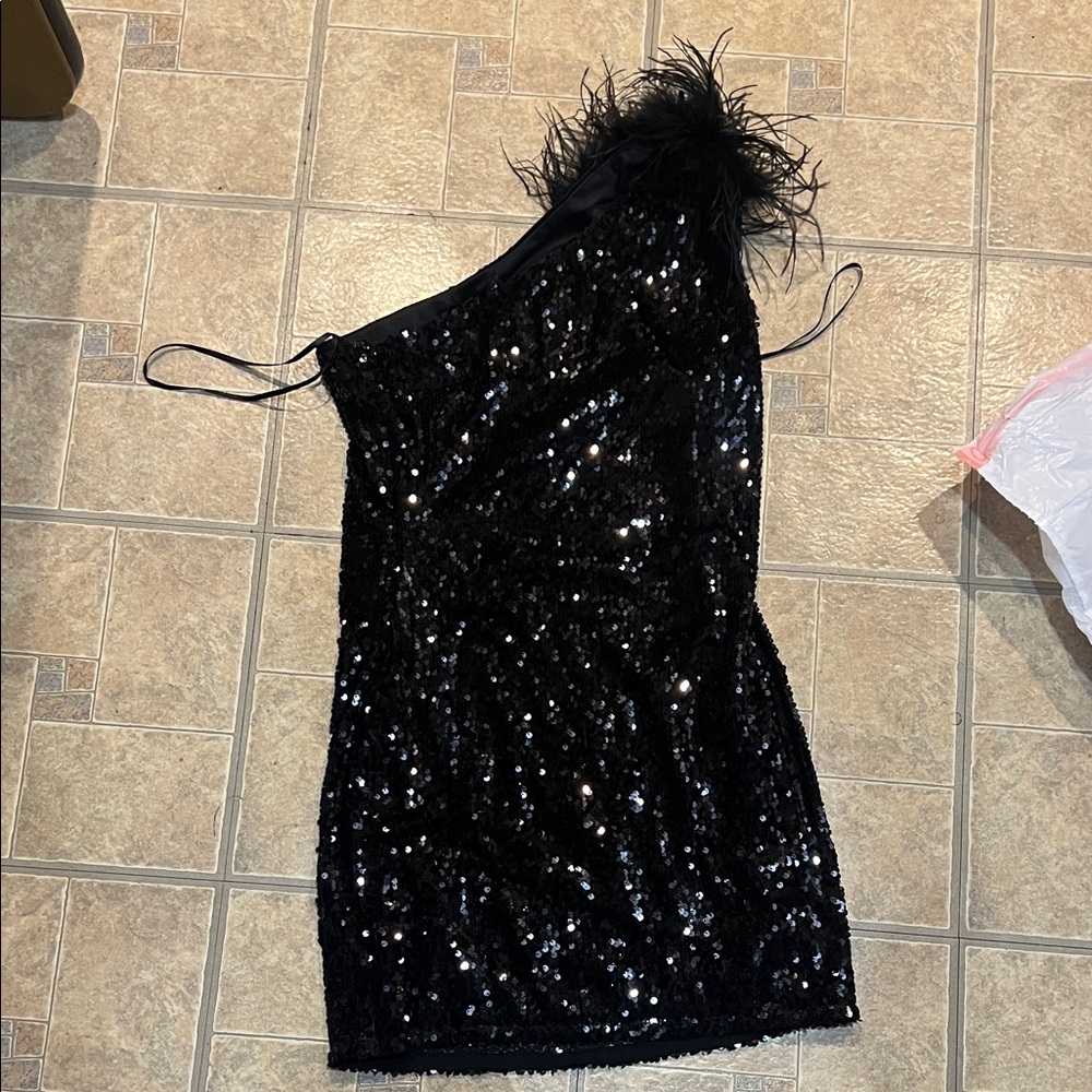 Honey Punch Black Sequin One-Shoulder Dress